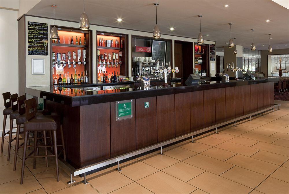 Voco Fareham - Solent By Ihg Hotel Étterem fotó